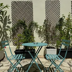 Hipotel Lilas Gambetta Paris